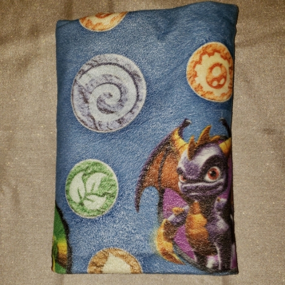 Skylander Giants Twin Fitted Sheet & Pillowcase - Picture 3 of 6